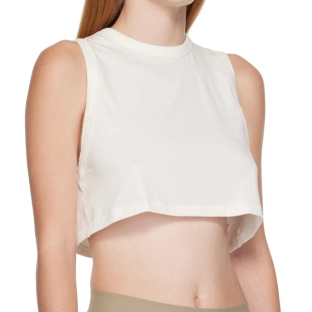 SKIMS Boyfriend Crop Tank Top
